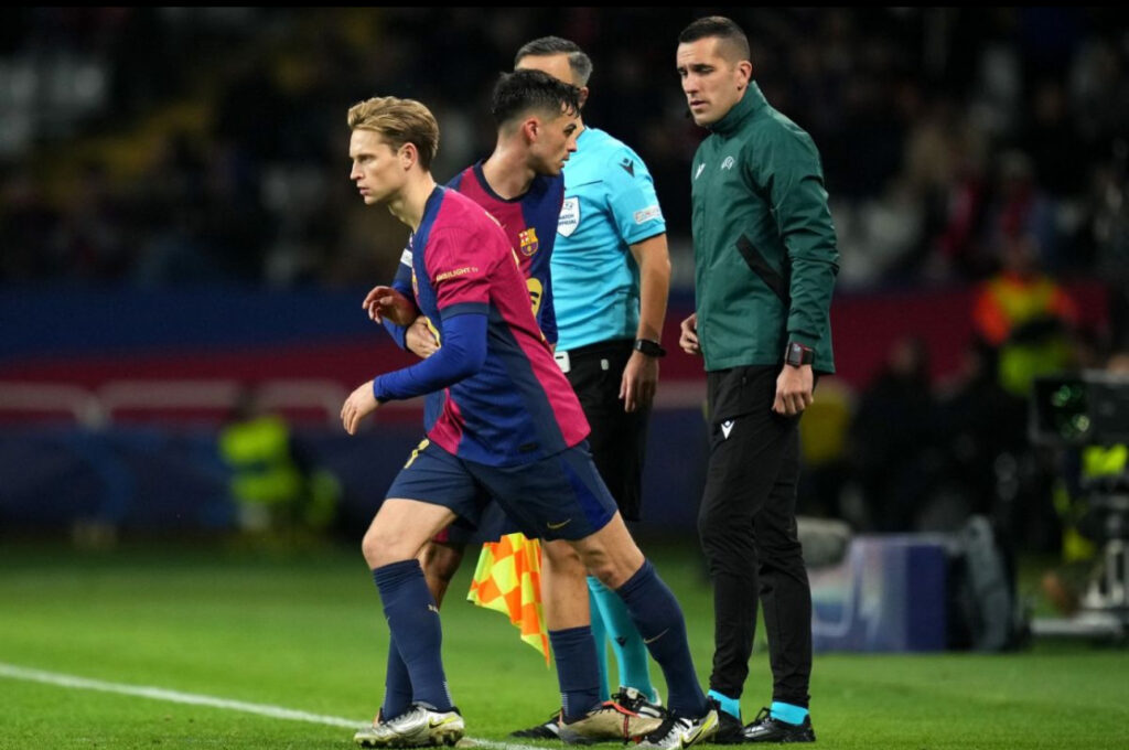 Barcelona’s Contractchaos: Frenkie de Jong Moet Kiezen – Held of Verkoopwaar?