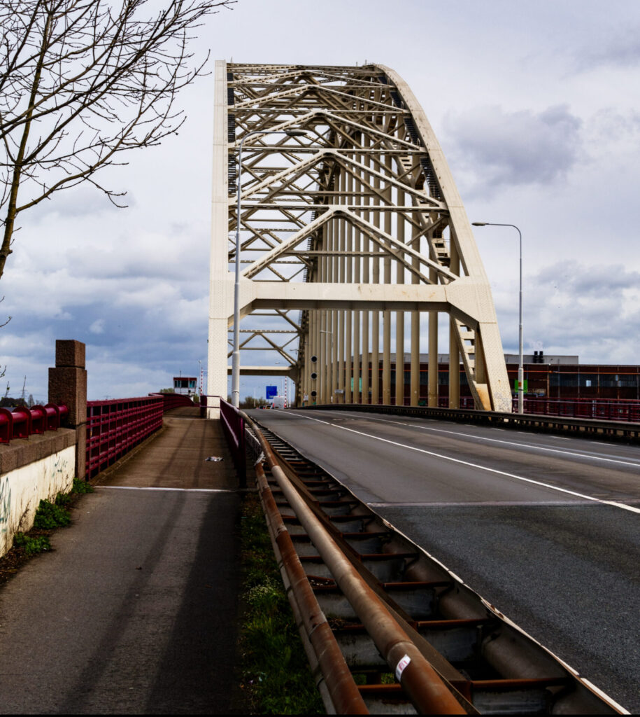 Bruggenmoord: Hoe gemeenten miljarden verspillen aan onnodige sloop