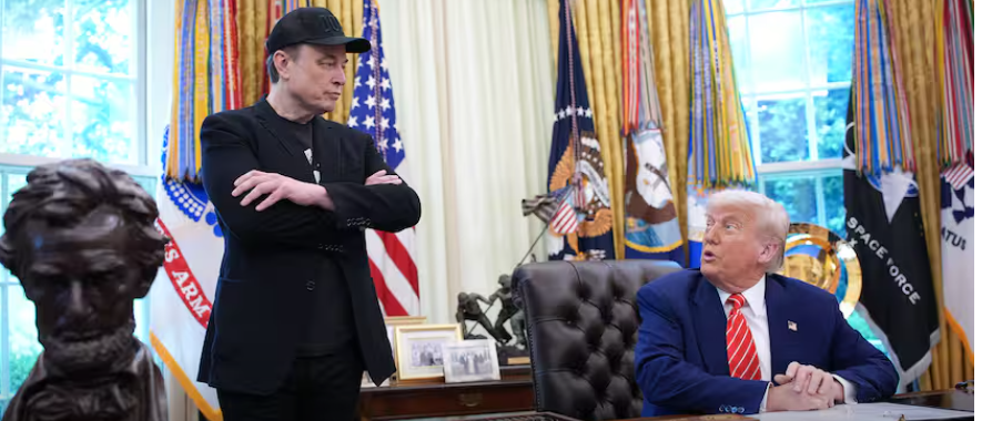 Elon Musk en Donald Trump in de Oval