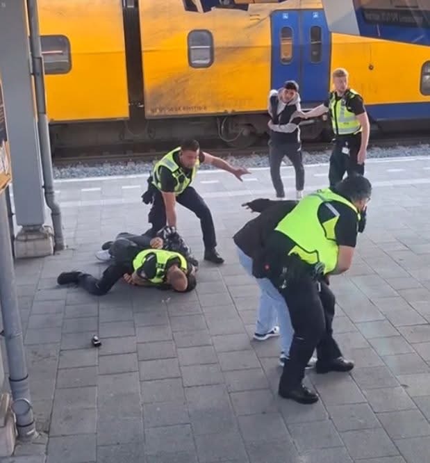 Handhavers zijn zwartrijdende asielzoekers helemaal zat