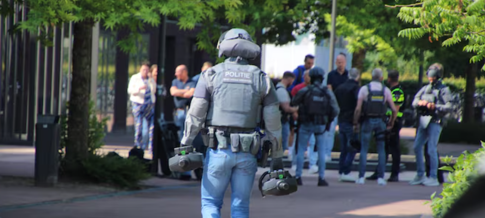 Politie mensen op straat
