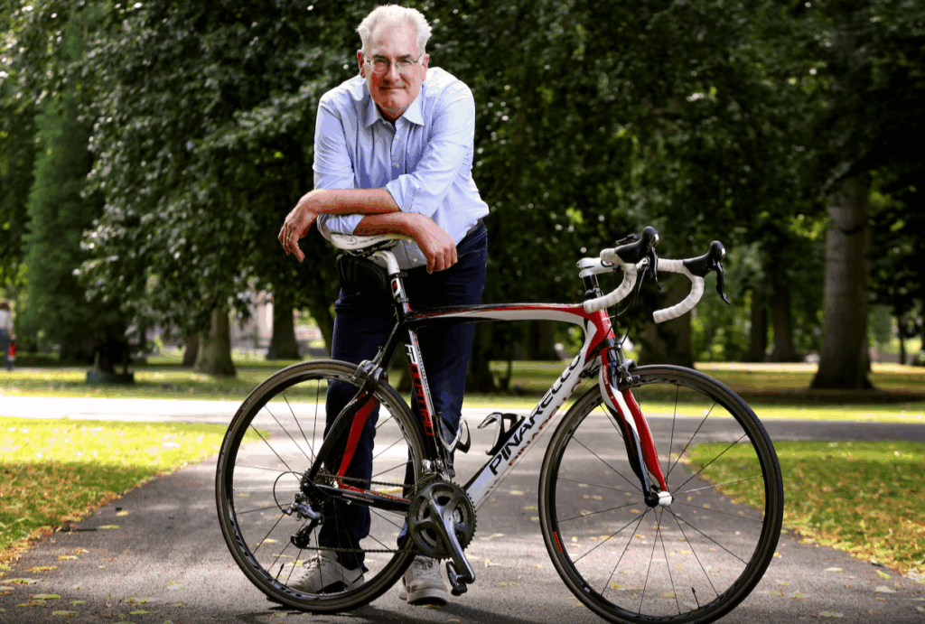 BUURMAN REDT ZIJN LEVEN – NU FIETST HIJ 500 KILOMETER VOOR DANKBAARHEID EN HOOP