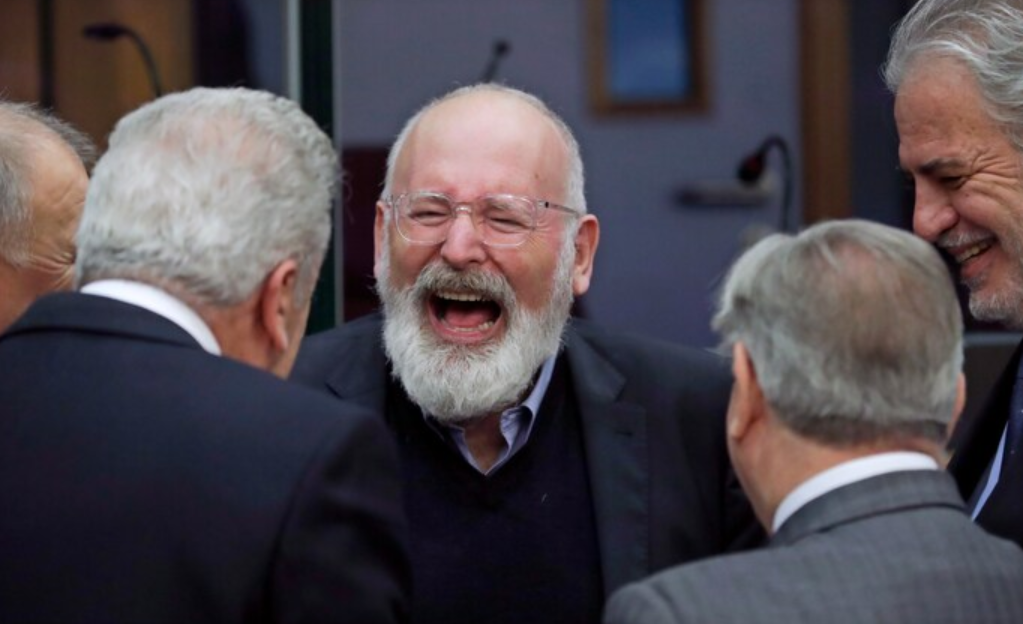 Timmermans lachend
