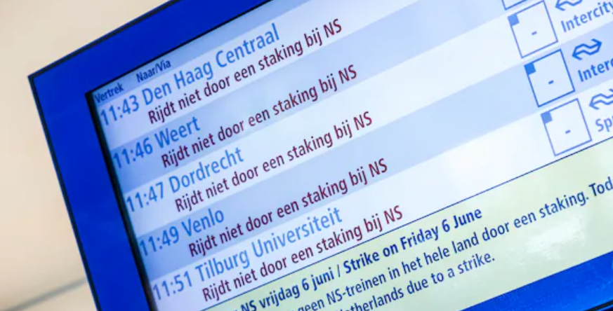 Trein reis schema op een scherm