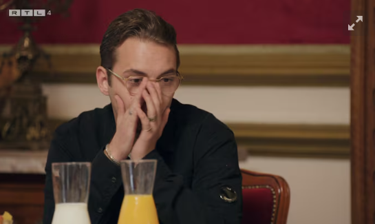 Christiaan Bauer stort in tranen na ‘hochverraad’ tijdens finale De Verraders