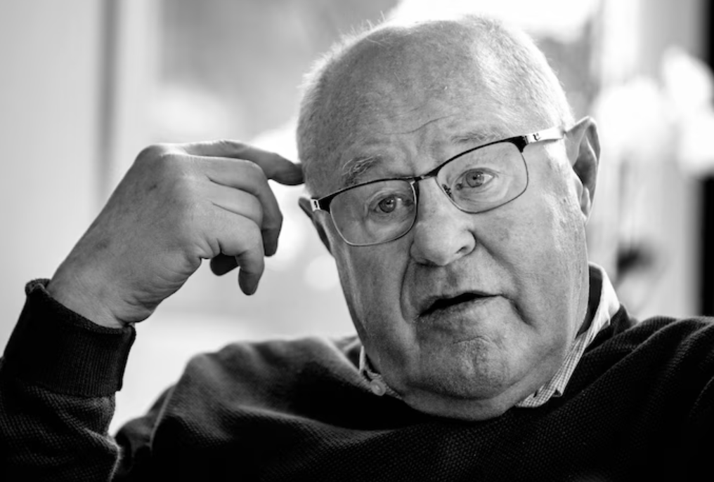Rinus israel overleden
