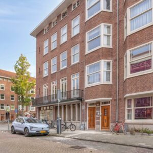 Woning aan de Abbenesstraat te Amsterdam
