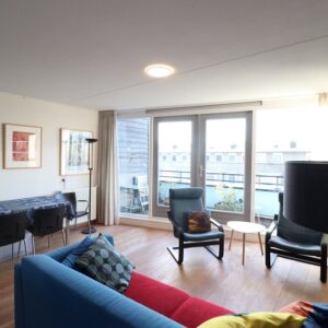 Woning aan de De Kempenaerstraat te Amsterdam