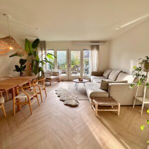 Woning aan de Domineestuin te Zaandijk