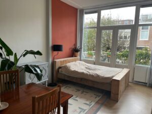 Woning aan de Harstenhoekweg te Den Haag