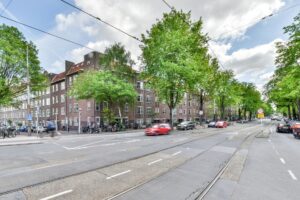 Woning aan de Hoofdweg te Amsterdam