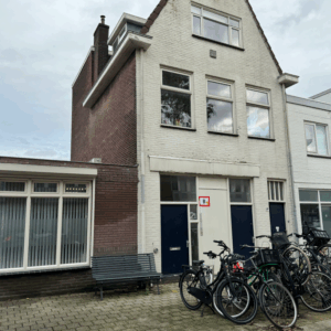Woning aan de Johannes Uitenbogaertstraat te Utrecht