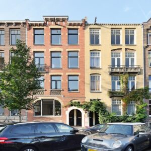 Woning aan de Linnaeusparkweg te Amsterdam