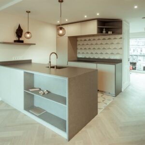 Woning aan de Sloterkade te Amsterdam