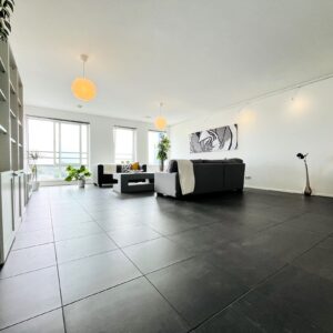 Woning aan de Wijnhaven te Rotterdam