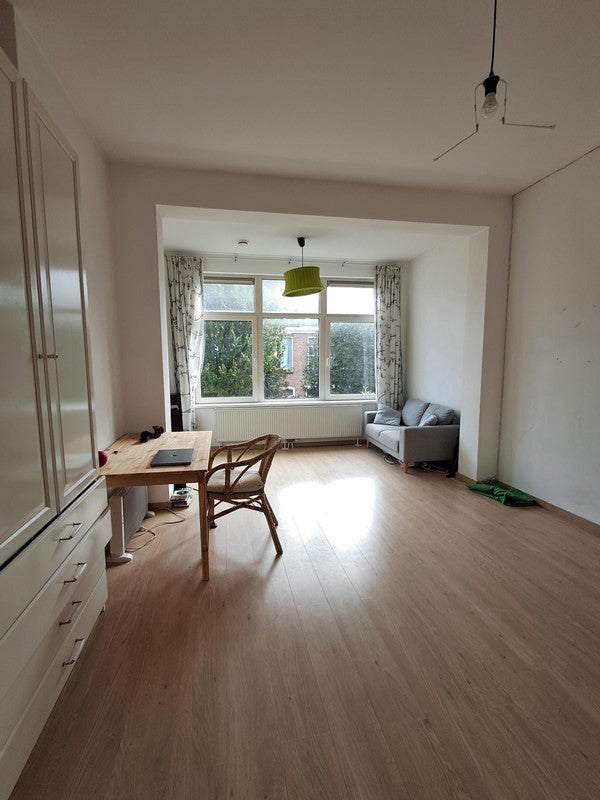 appartement Azaleastraat Den Haag