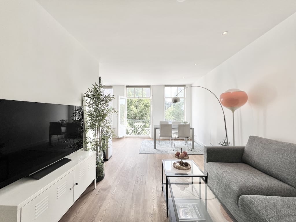 appartement Cornelis Anthoniszstraat Amsterdam