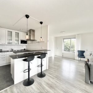 appartement Emmeline Pankhurststraat Amsterdam