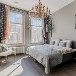appartement Pieter Cornelisz. Hooftstraat Amsterdam