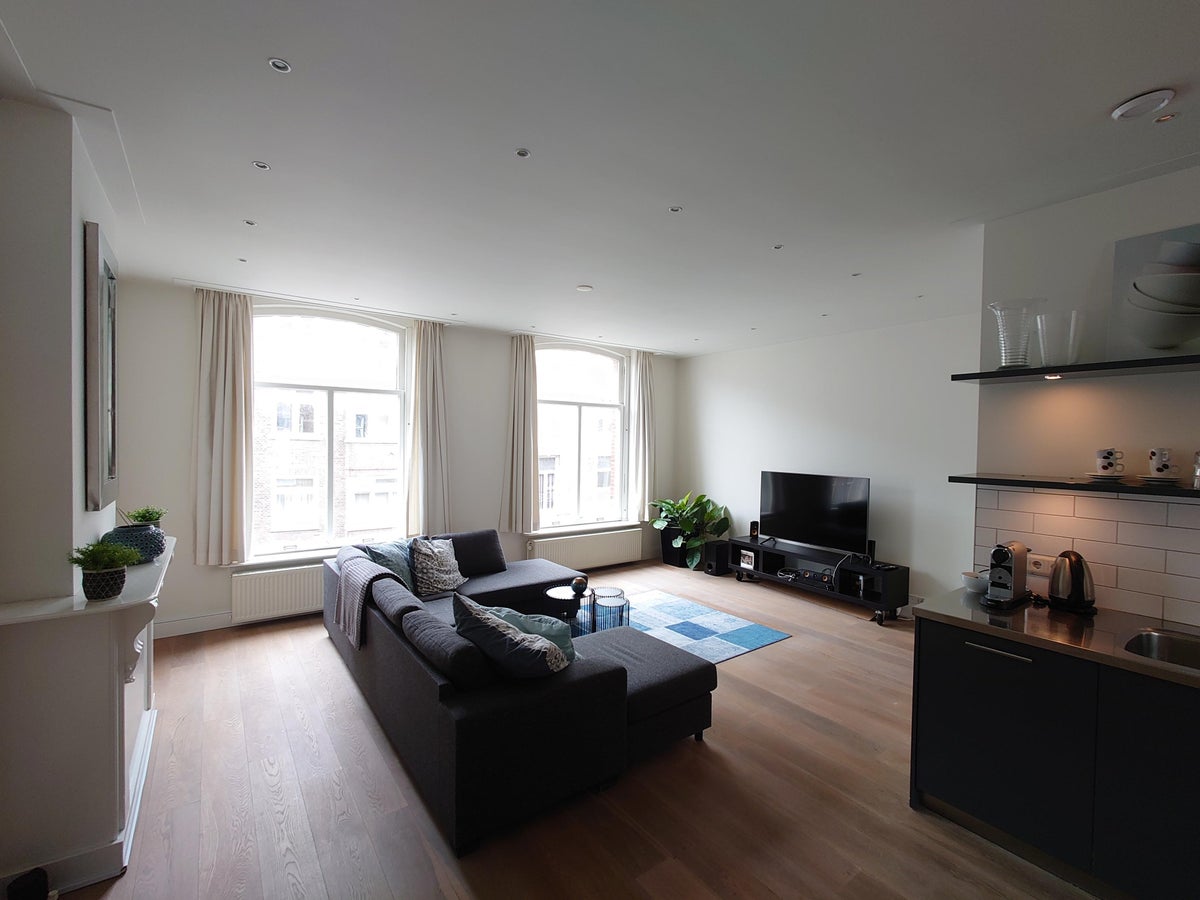appartement Pieter Cornelisz. Hooftstraat Amsterdam