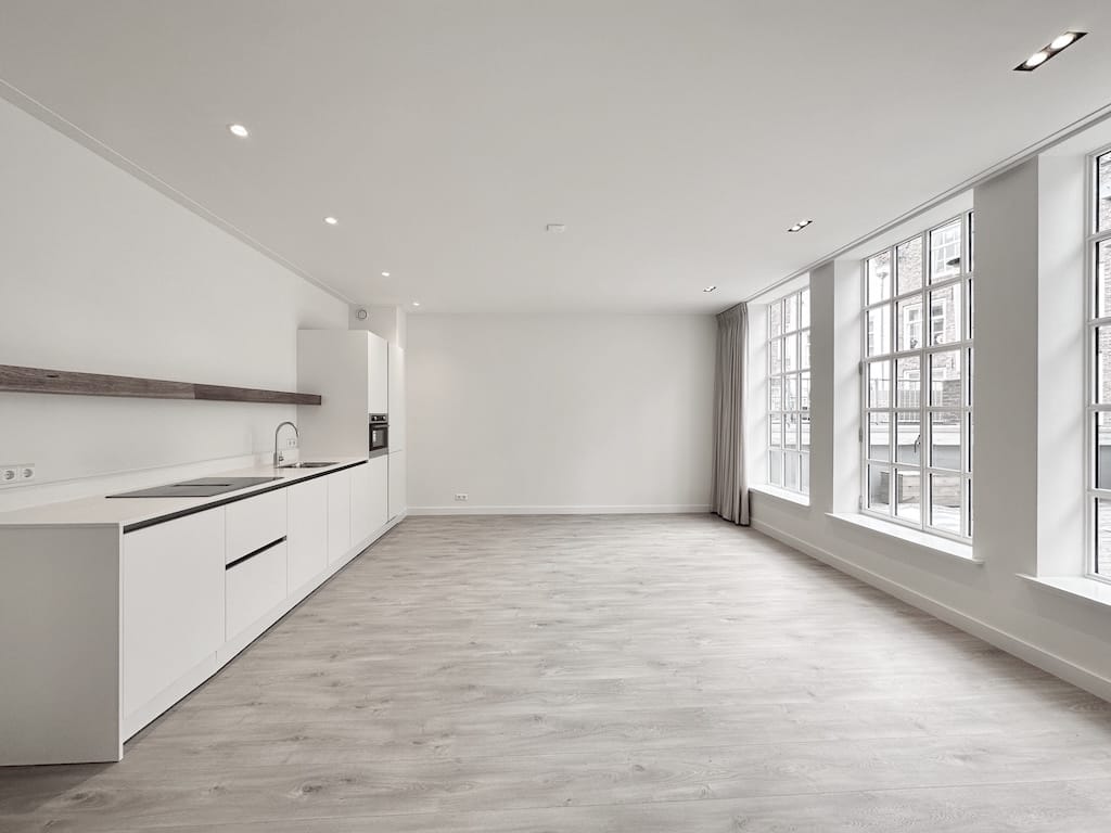 appartement Sint Nicolaasstraat Amsterdam