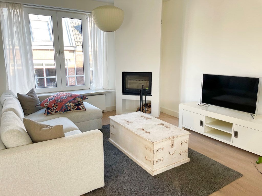 appartement Tweede Weteringdwarsstraat Amsterdam