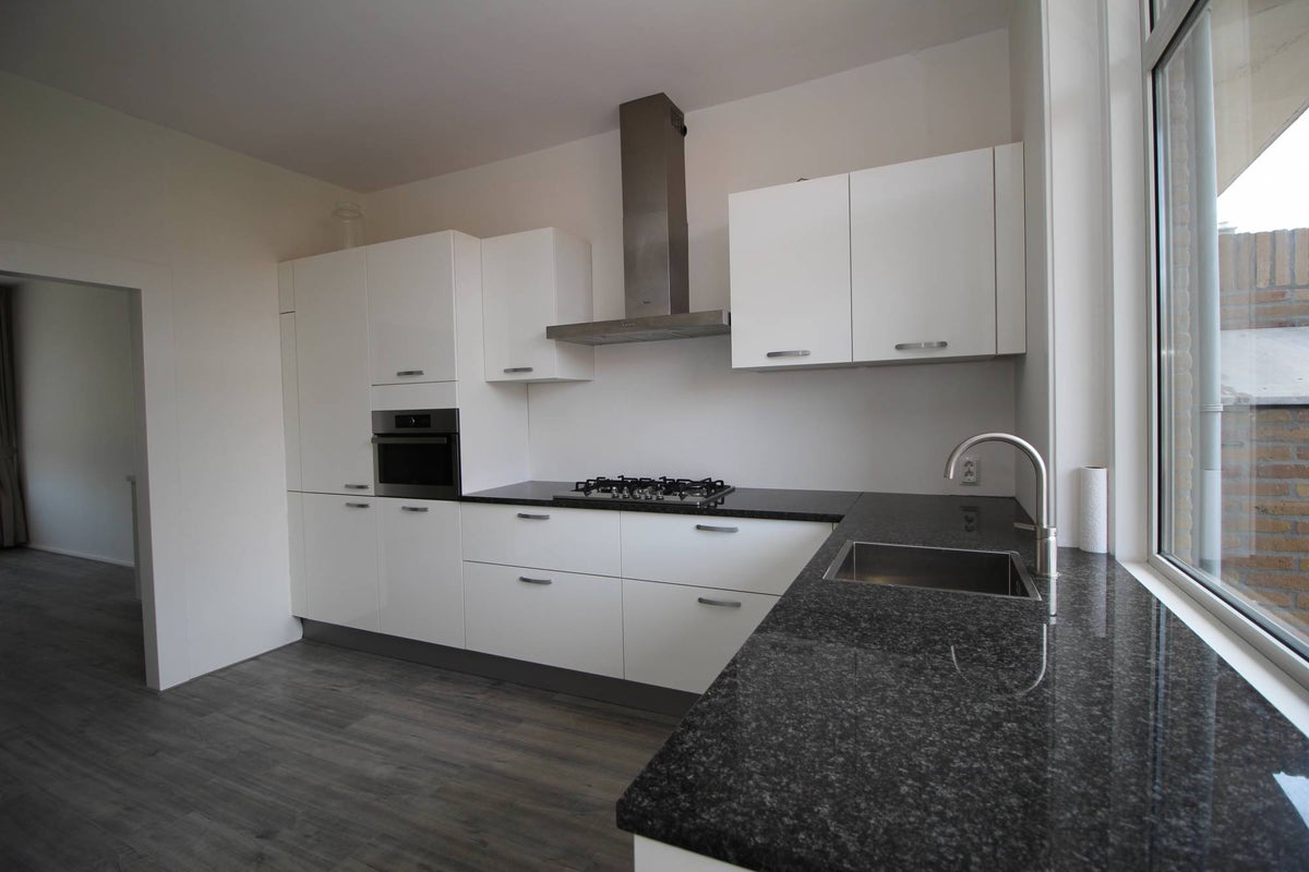 appartement Woudenbergstraat Den Haag