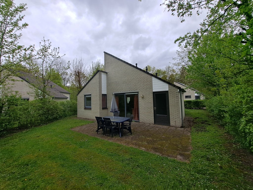 huis Haspelstraat Hoeven - Afbeelding 2